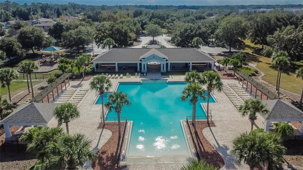 For Rent: $2,450 (3 beds, 2 baths, 2058 Square Feet)