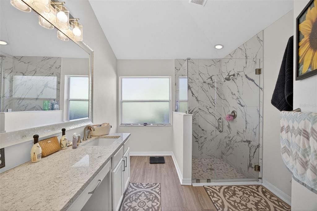 For Sale: $430,000 (3 beds, 2 baths, 1955 Square Feet)