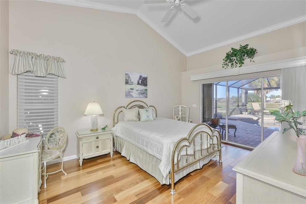 For Sale: $545,000 (3 beds, 2 baths, 2113 Square Feet)