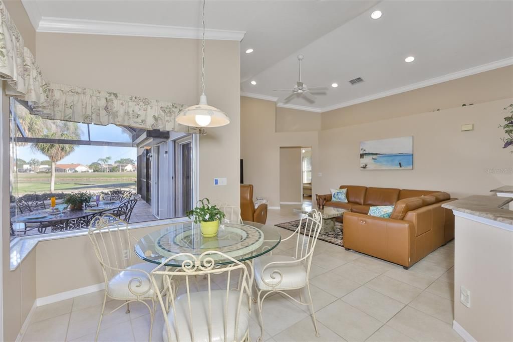 For Sale: $545,000 (3 beds, 2 baths, 2113 Square Feet)