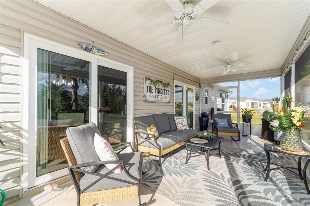 For Sale: $349,000 (3 beds, 2 baths, 1440 Square Feet)