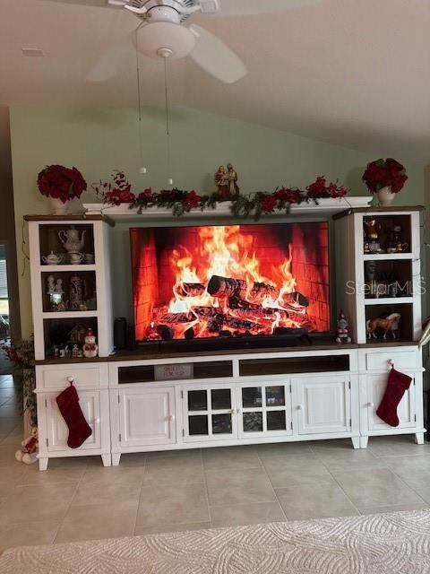 For Sale: $349,000 (3 beds, 2 baths, 1440 Square Feet)