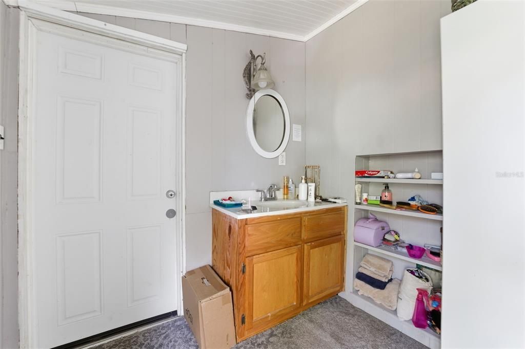 На продажу: $425,000 (4 спален, 2 ванн, 1751 Квадратных фут)