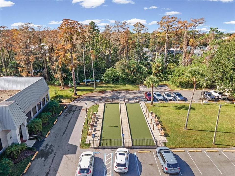 For Sale: $264,900 (2 beds, 2 baths, 1096 Square Feet)