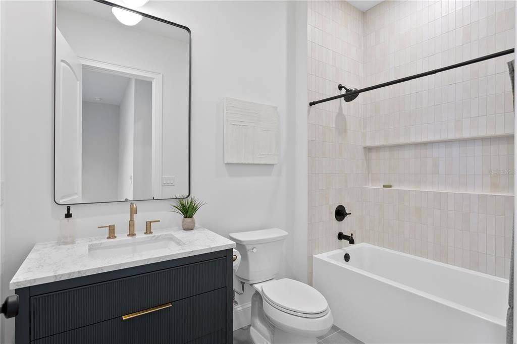 待售: $2,794,000 (5 贝兹, 4 浴室, 4607 平方英尺)