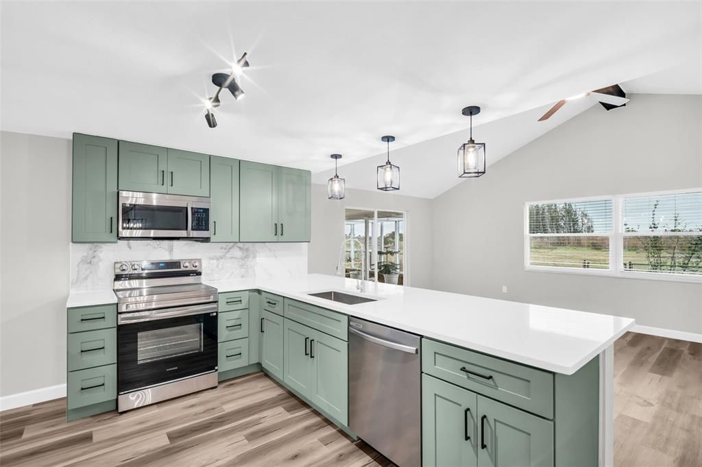 For Rent: $2,900 (3 beds, 2 baths, 1914 Square Feet)