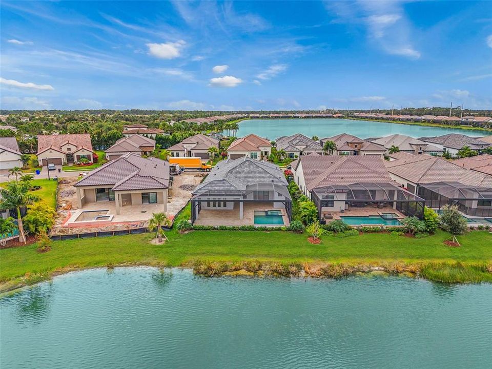 For Sale: $915,000 (3 beds, 2 baths, 2455 Square Feet)