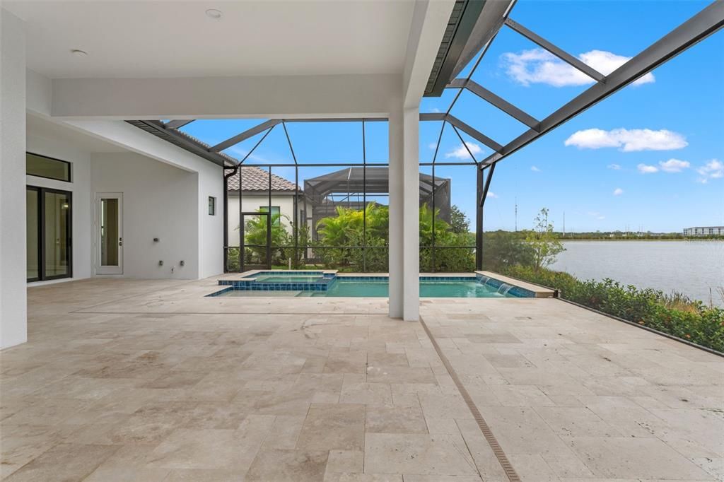 For Sale: $915,000 (3 beds, 2 baths, 2455 Square Feet)