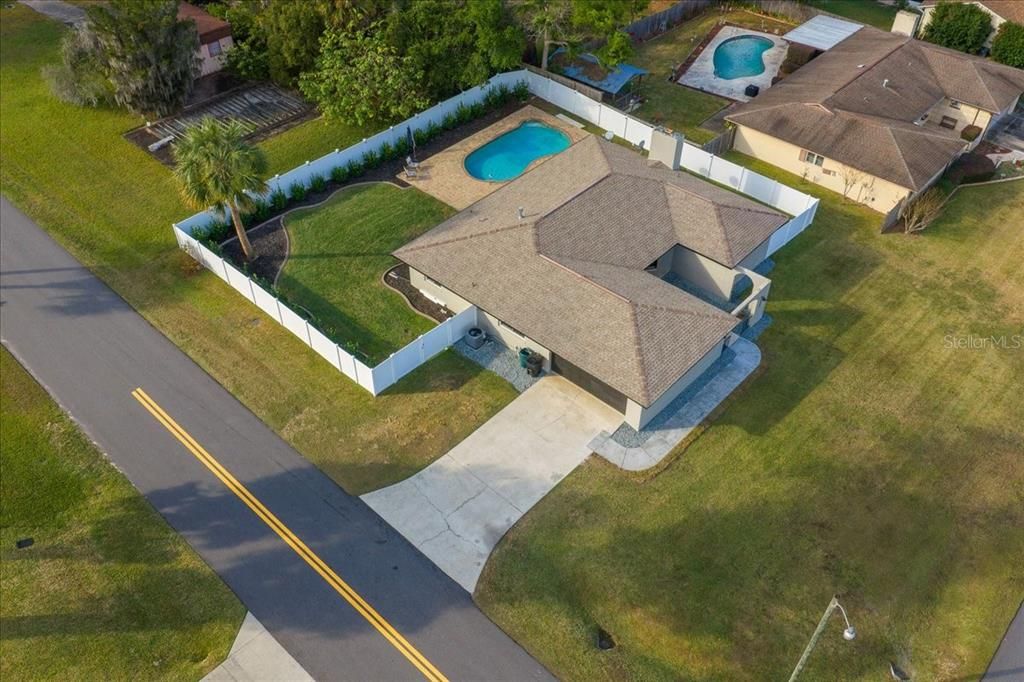 For Sale: $319,999 (3 beds, 2 baths, 1642 Square Feet)