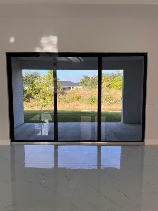 En Venta: $445,000 (3 camas, 2 baños, 1431 Pies cuadrados)