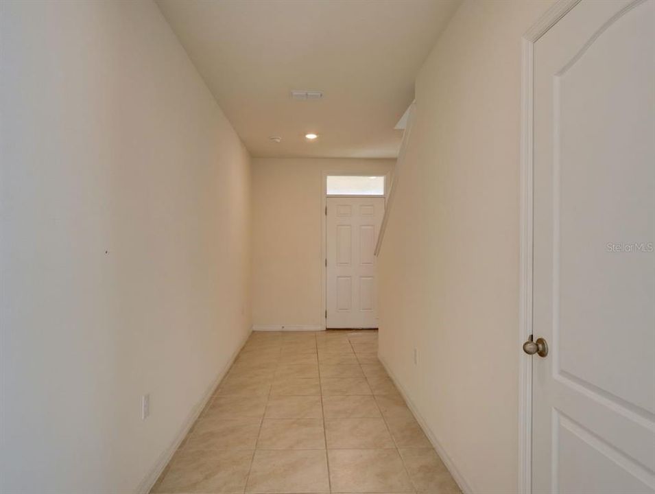 For Sale: $389,900 (5 beds, 3 baths, 2522 Square Feet)