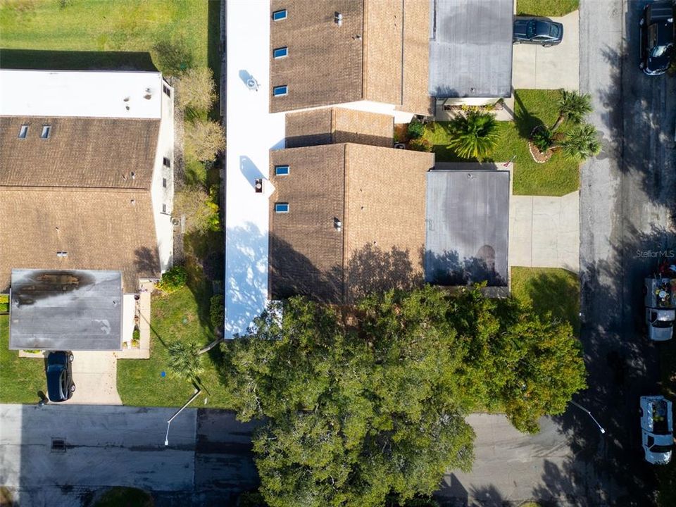 待售: $209,000 (2 贝兹, 2 浴室, 1165 平方英尺)