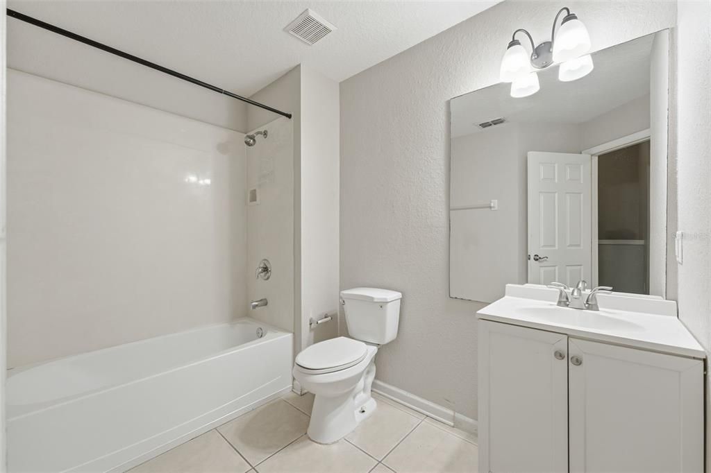 En Renta: $2,700 (3 camas, 2 baños, 1682 Pies cuadrados)