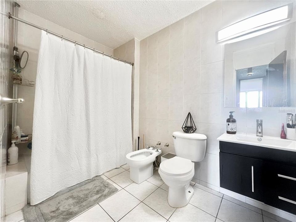 En Renta: $3,000 (2 camas, 1 baños, 1200 Pies cuadrados)