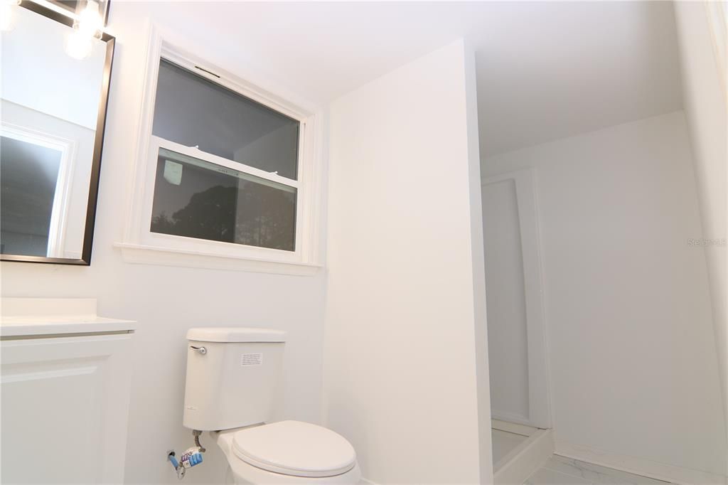 На продажу: $339,500 (4 спален, 3 ванн, 1513 Квадратных фут)