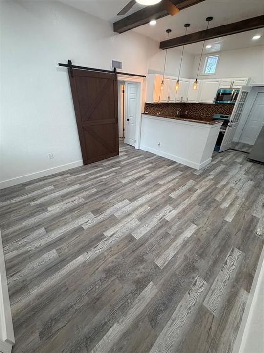 For Sale: $449,900 (4 beds, 2 baths, 1490 Square Feet)