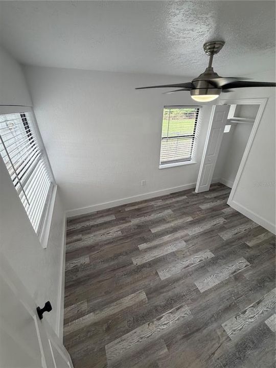 For Sale: $449,900 (4 beds, 2 baths, 1490 Square Feet)