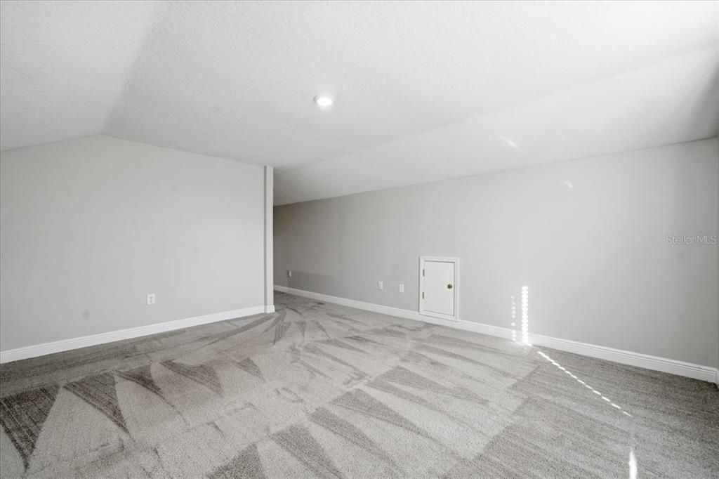 En Venta: $495,000 (4 camas, 2 baños, 2471 Pies cuadrados)