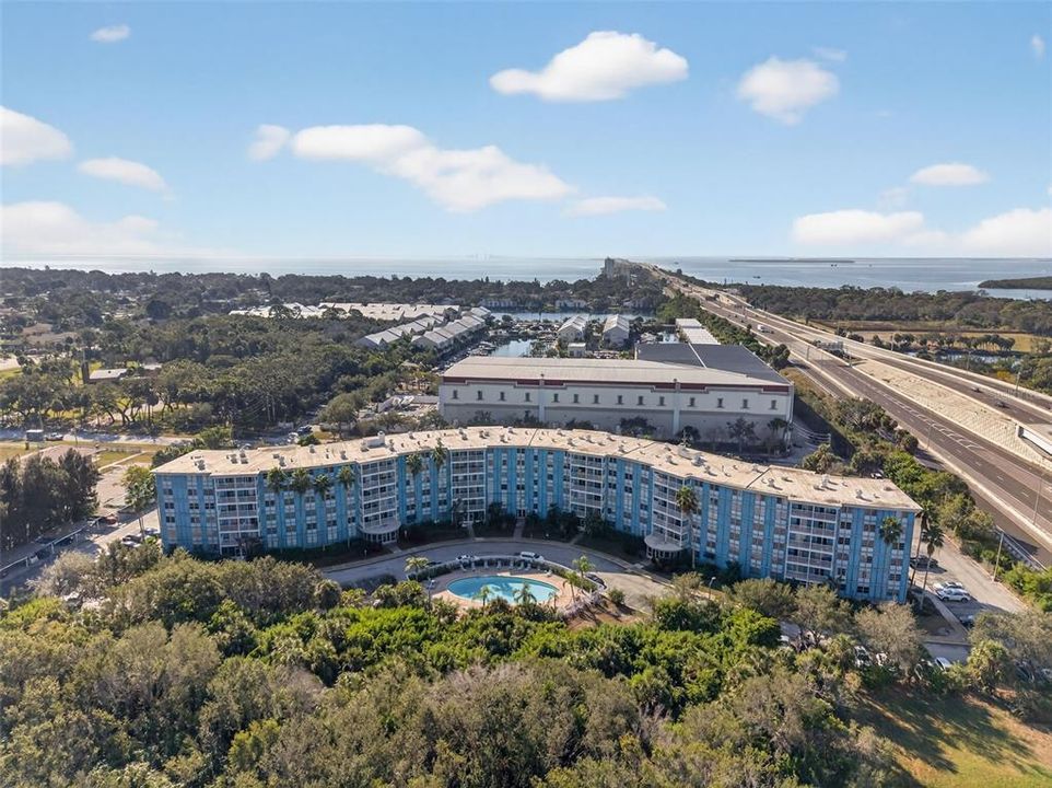 На продажу: $85,000 (1 спален, 1 ванн, 708 Квадратных фут)