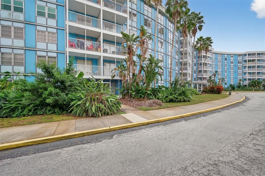 На продажу: $85,000 (1 спален, 1 ванн, 708 Квадратных фут)