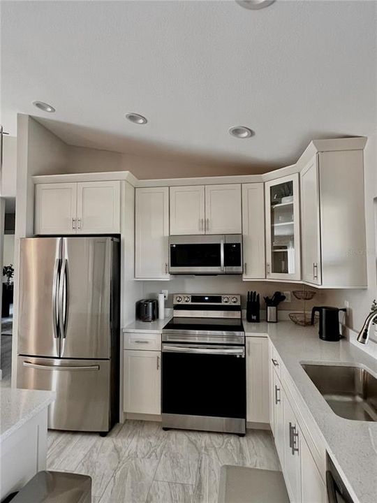 En Renta: $2,200 (3 camas, 2 baños, 1642 Pies cuadrados)