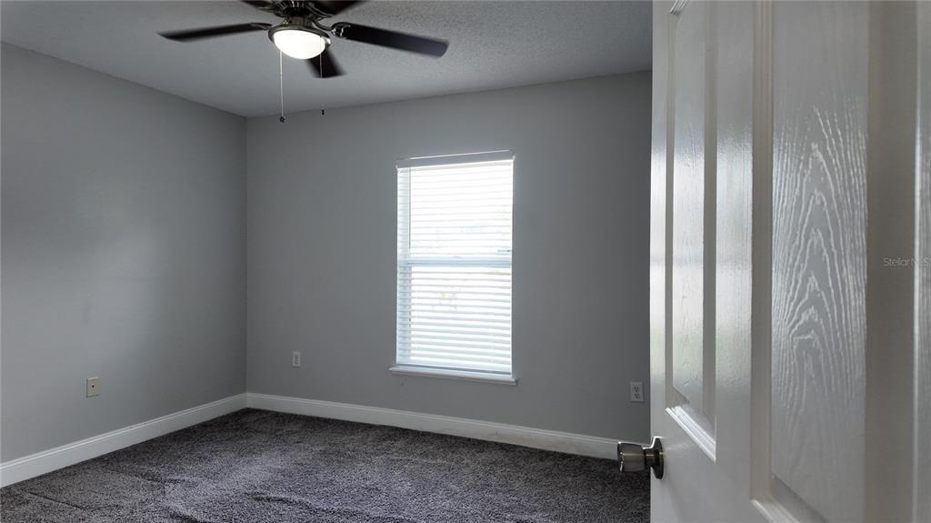 For Sale: $250,000 (3 beds, 2 baths, 1368 Square Feet)