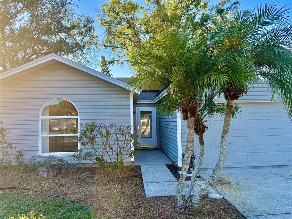 Под контрактом: $299,000 (3 спален, 2 ванн, 1286 Квадратных фут)