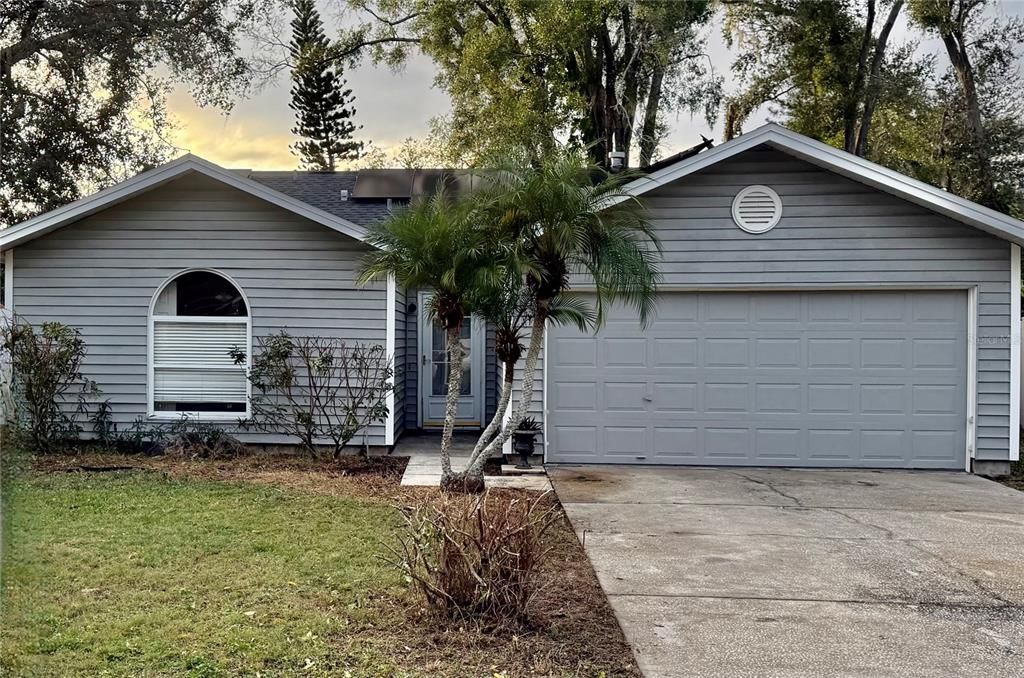 Под контрактом: $299,000 (3 спален, 2 ванн, 1286 Квадратных фут)