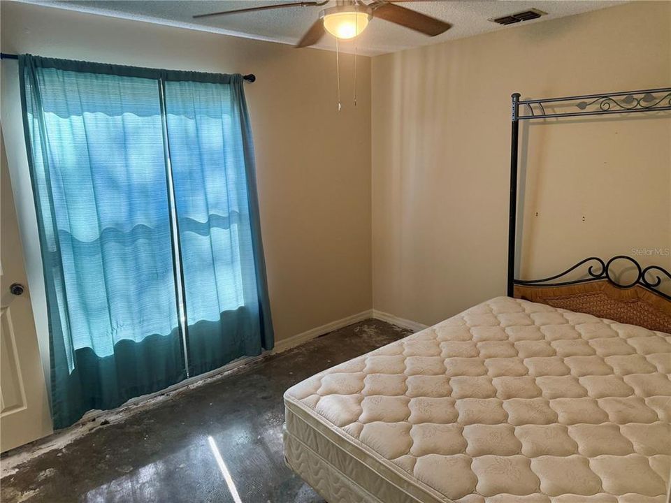 Под контрактом: $299,000 (3 спален, 2 ванн, 1286 Квадратных фут)