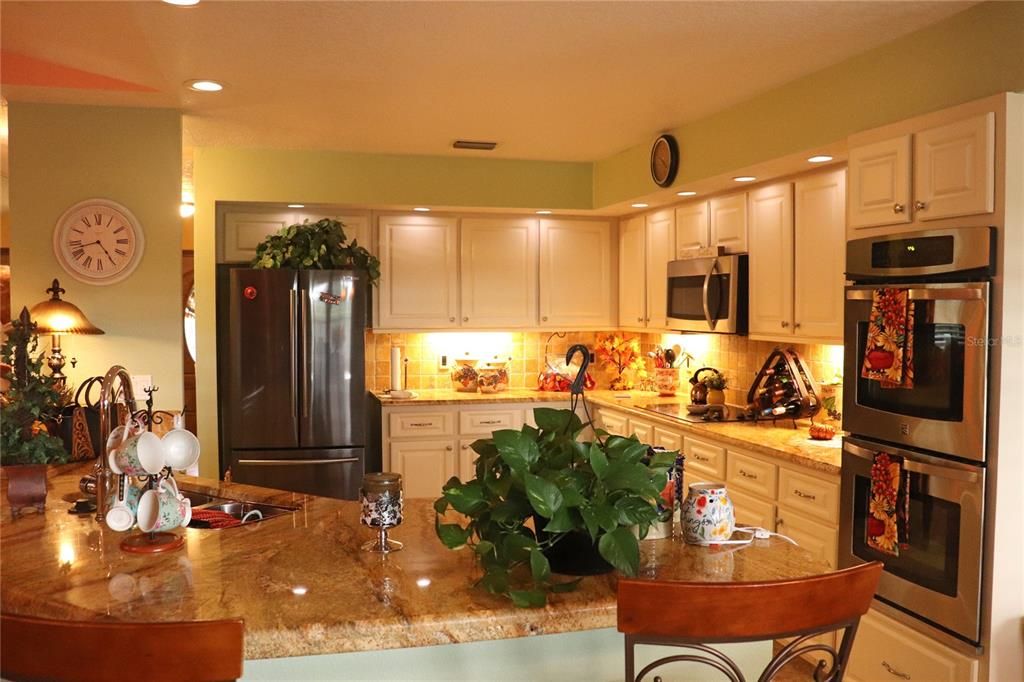 待售: $469,000 (3 贝兹, 2 浴室, 2321 平方英尺)