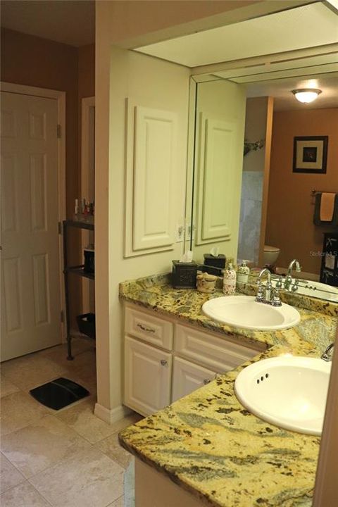 待售: $469,000 (3 贝兹, 2 浴室, 2321 平方英尺)