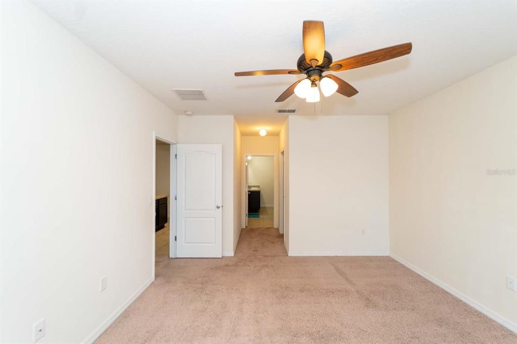 待售: $289,990 (3 贝兹, 2 浴室, 1672 平方英尺)