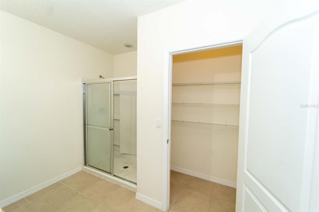 待售: $289,990 (3 贝兹, 2 浴室, 1672 平方英尺)