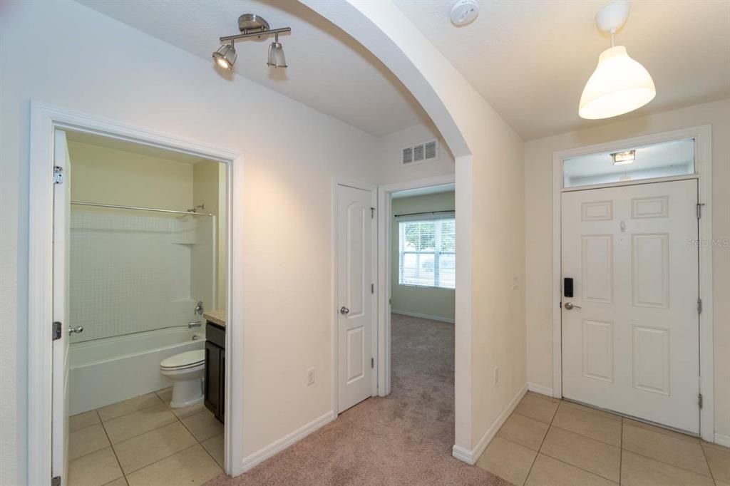 待售: $289,990 (3 贝兹, 2 浴室, 1672 平方英尺)