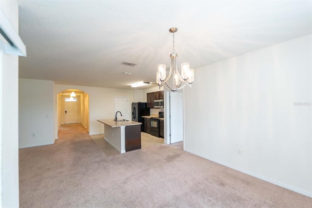 待售: $289,990 (3 贝兹, 2 浴室, 1672 平方英尺)