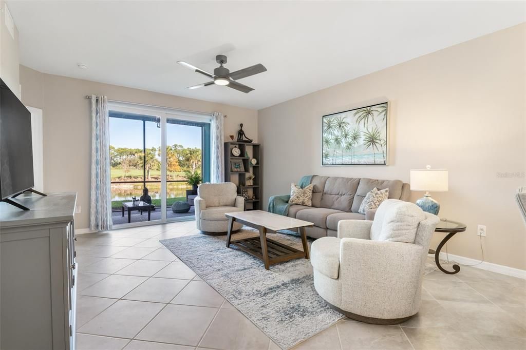 For Sale: $415,000 (2 beds, 2 baths, 1568 Square Feet)