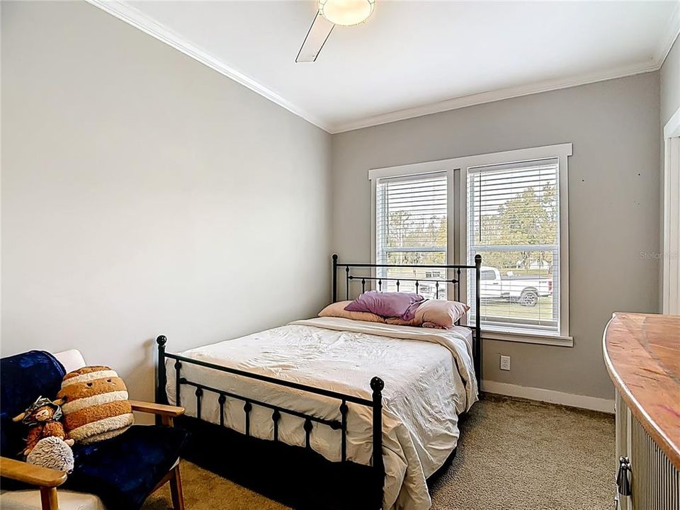 For Sale: $329,900 (4 beds, 3 baths, 2160 Square Feet)