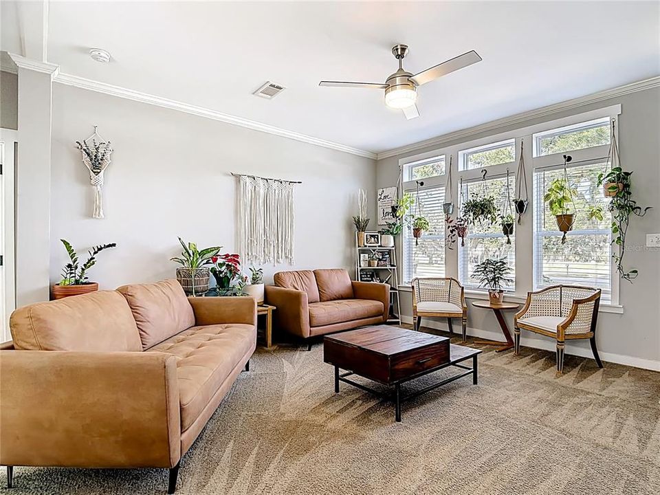 For Sale: $329,900 (4 beds, 3 baths, 2160 Square Feet)