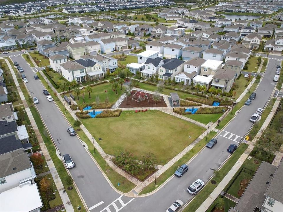 For Sale: $759,000 (3 beds, 2 baths, 2385 Square Feet)