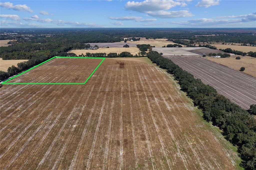 На продажу: $299,000 (20.05 acres)