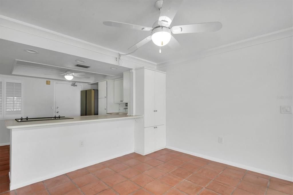 En Renta: $2,700 (3 camas, 2 baños, 1500 Pies cuadrados)