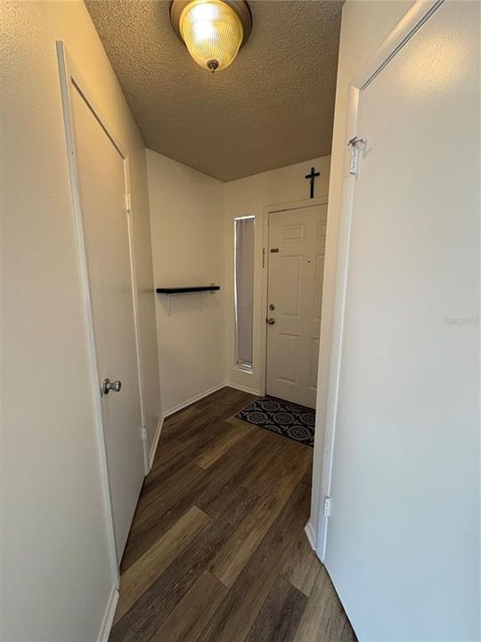 На продажу: $130,000 (1 спален, 1 ванн, 684 Квадратных фут)