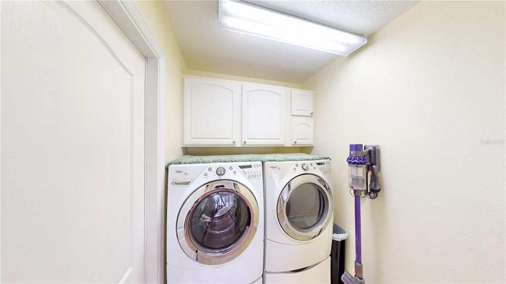 На продажу: $349,900 (2 спален, 2 ванн, 1260 Квадратных фут)