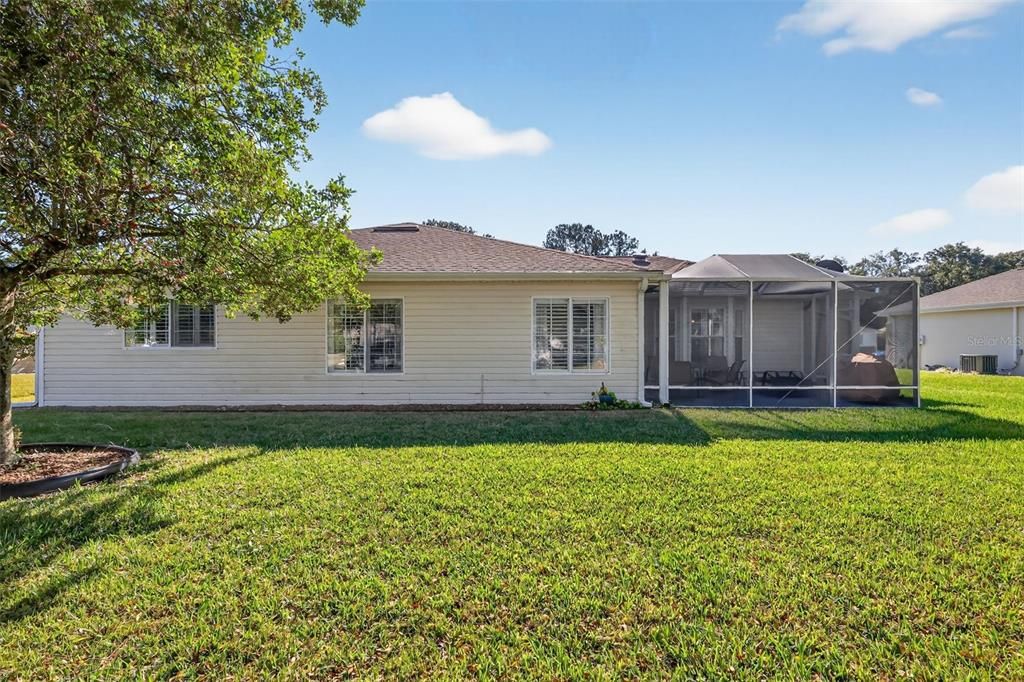 En Venta: $325,000 (2 camas, 2 baños, 1858 Pies cuadrados)