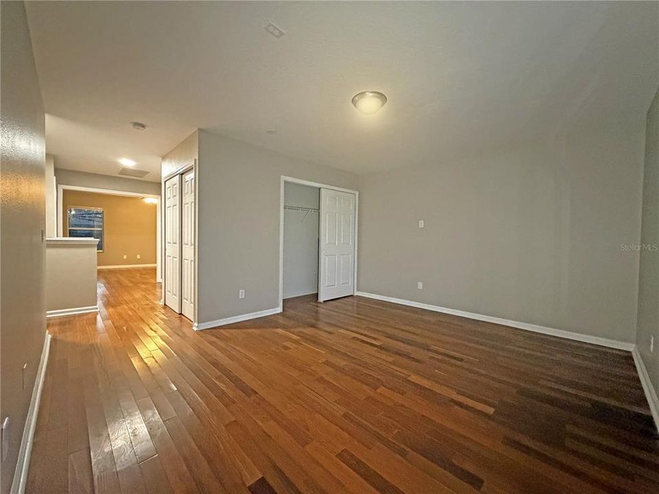 En Venta: $579,990 (5 camas, 3 baños, 2782 Pies cuadrados)