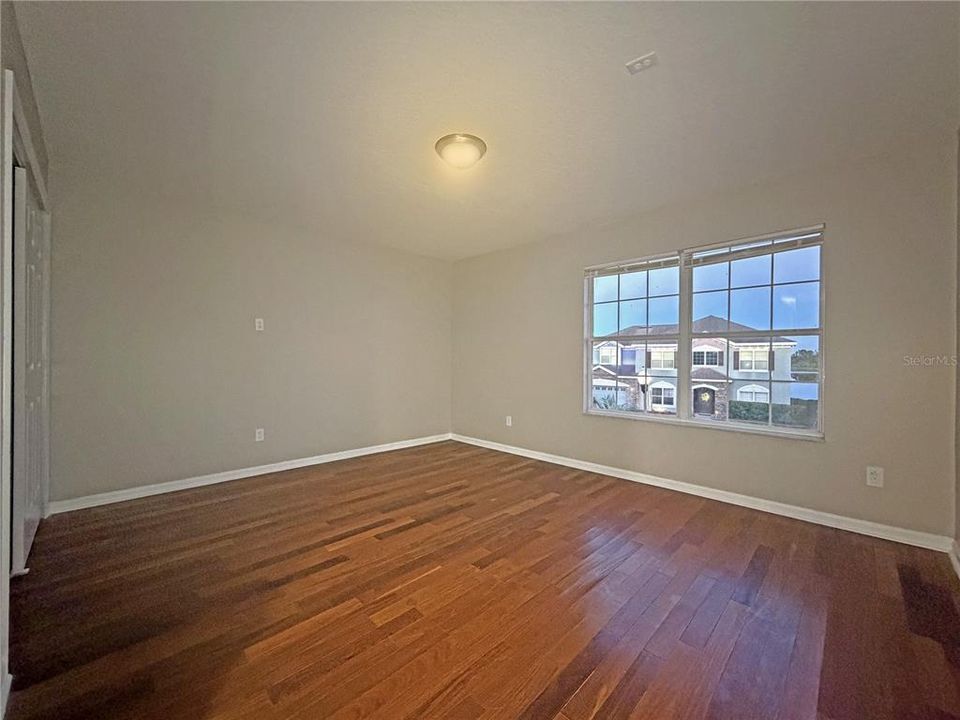 En Venta: $579,990 (5 camas, 3 baños, 2782 Pies cuadrados)