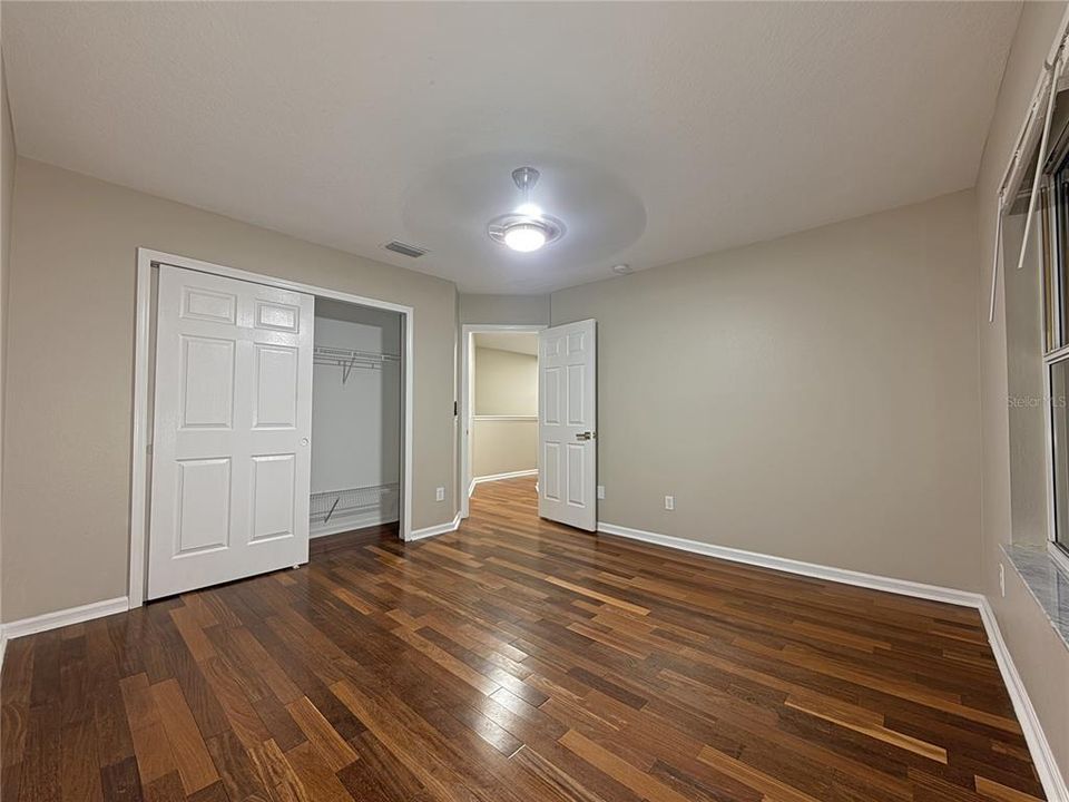 En Venta: $579,990 (5 camas, 3 baños, 2782 Pies cuadrados)