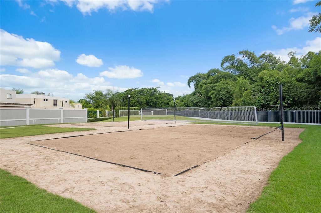 En Renta: $8,800 (5 camas, 4 baños, 3389 Pies cuadrados)