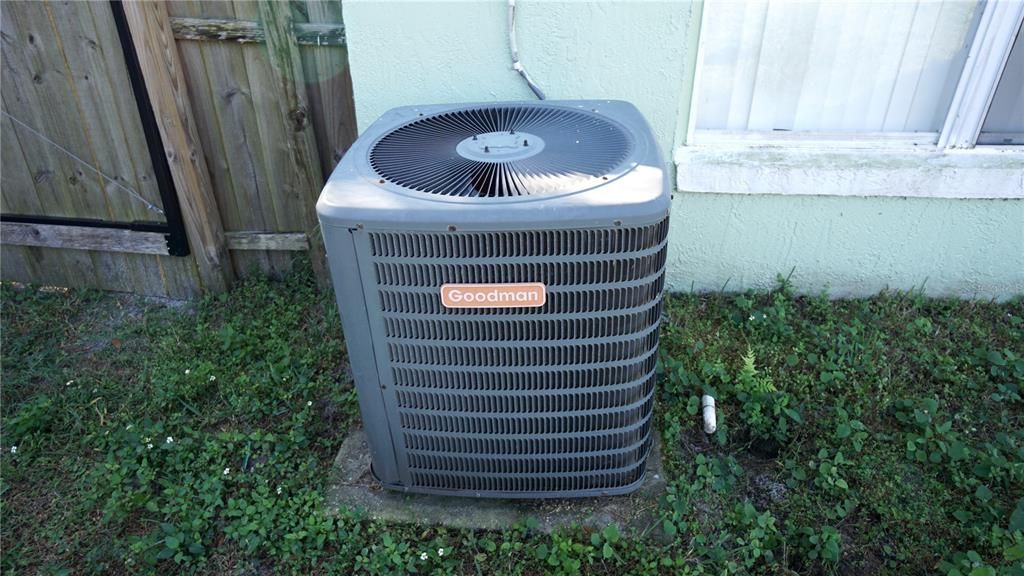 На продажу: $325,000 (3 спален, 2 ванн, 1789 Квадратных фут)