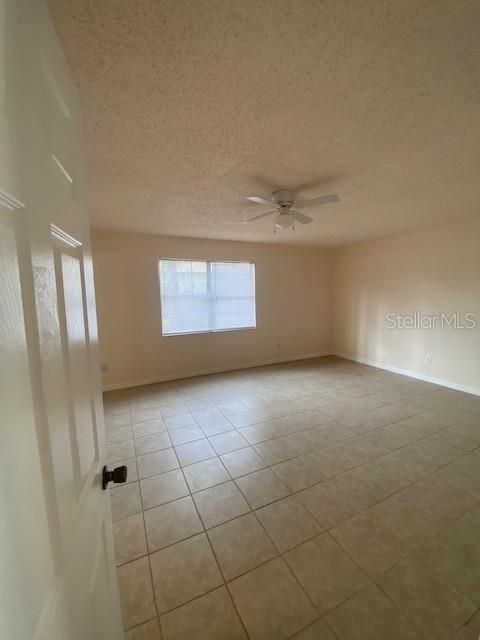 En Venta: $249,900 (2 camas, 2 baños, 1257 Pies cuadrados)